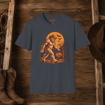 Halloween Squatch   Adult Size T-Shirt