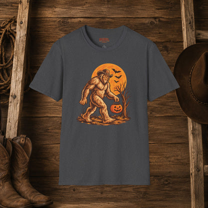 Halloween Squatch   Adult Size T-Shirt