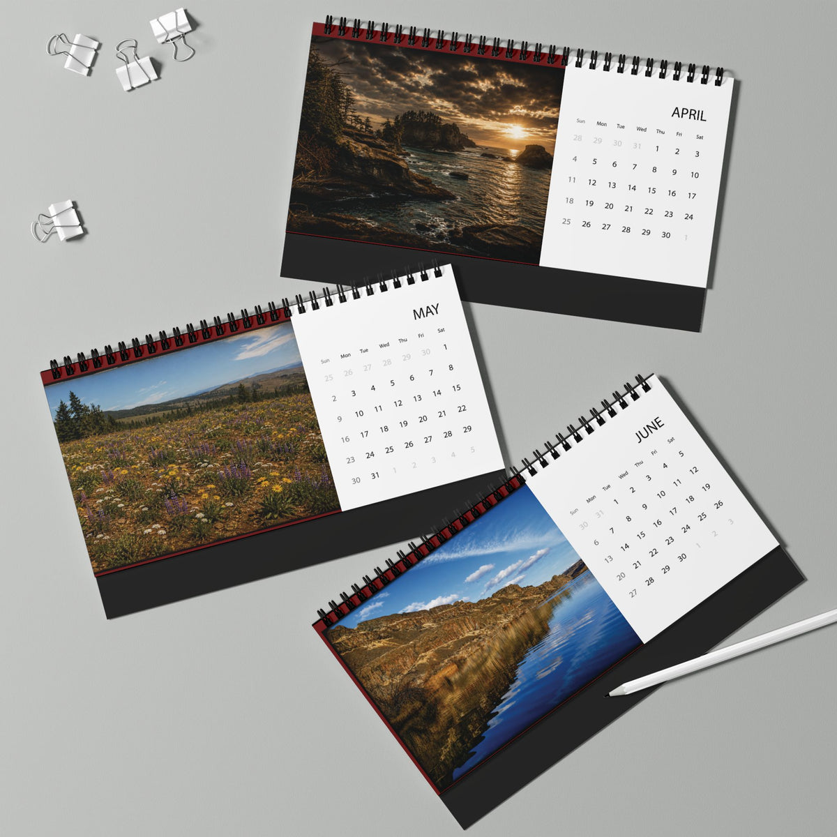 Desktop Calendar 2027
